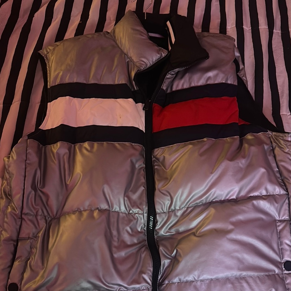 Stylish Silver Puffer Vest